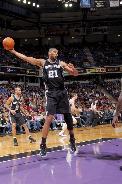 被舆论推着 被舆论推着