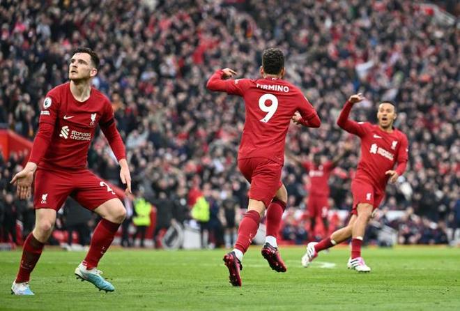 向对手倾斜 向对手倾斜